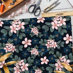 Ткань ниагара нежно розовые цветы с листьями