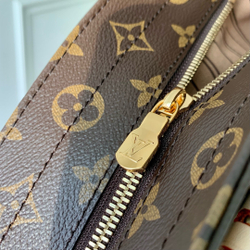 Louis Vuitton Mezzo