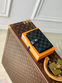 Louis Vuitton Small Ring Agenda