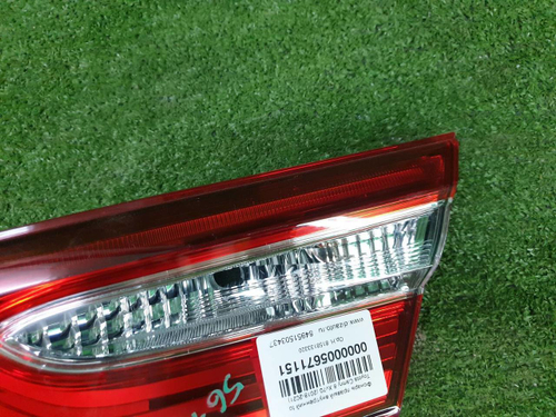 Фонарь правый внут Toyota Camry xv70 17-нв галоген
