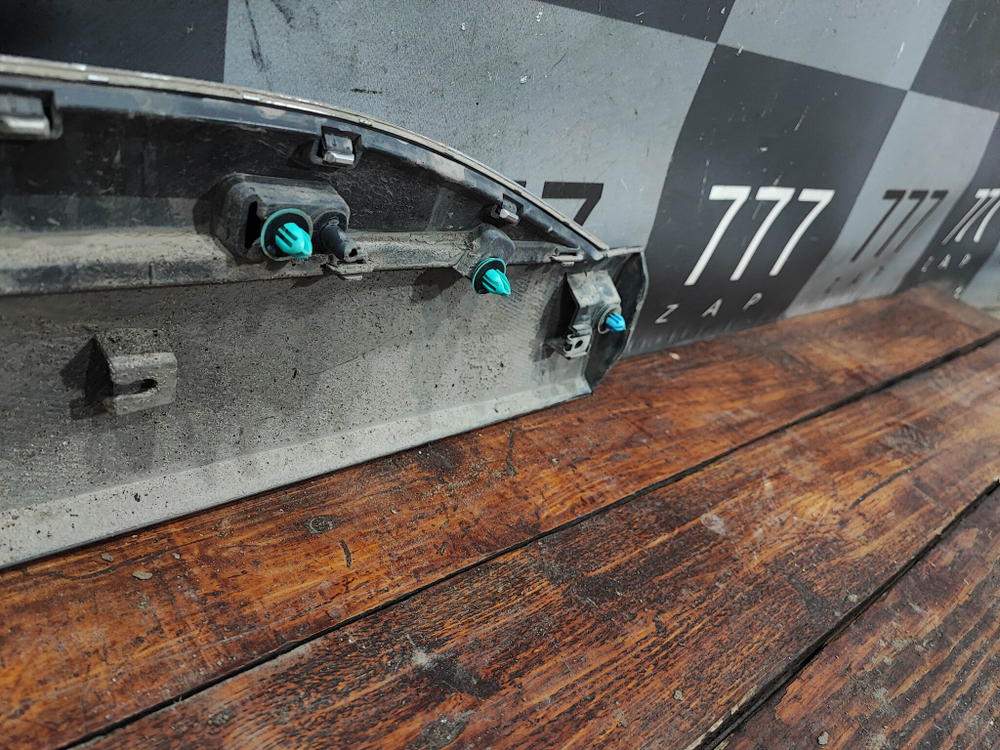 Накладка двери передней левой Exeed VX 21-нв Б/У Оригинал 609000319AA