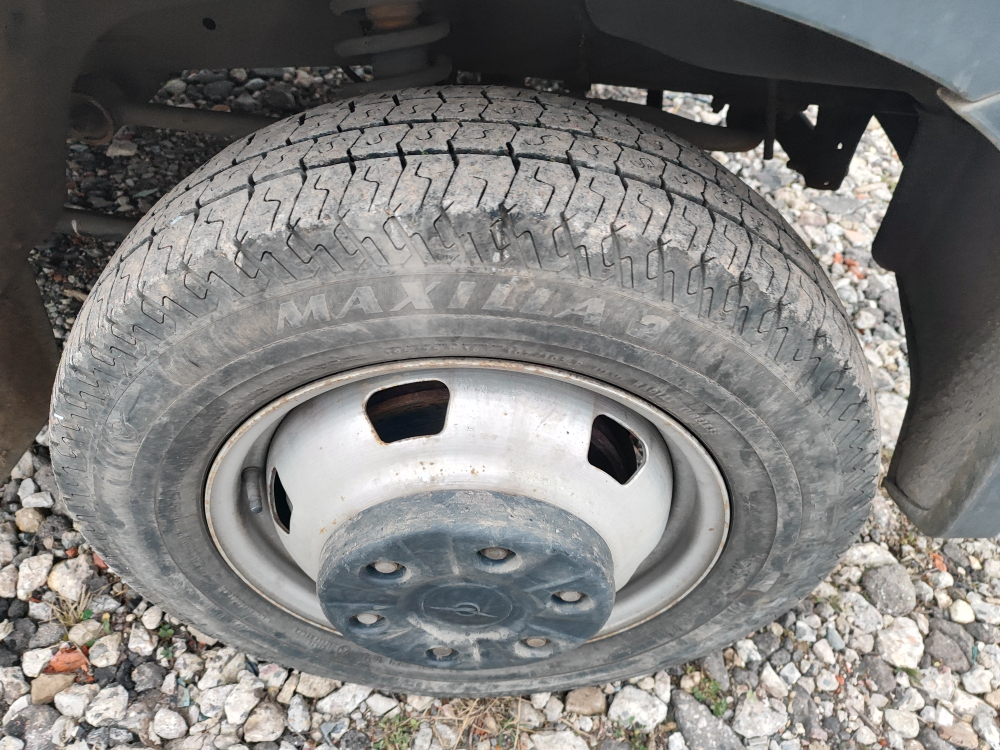 UAZ Profi 236031-911-04 (Рефрижератор, Бензин/Газ, 2,7 л, 150 л.с.)