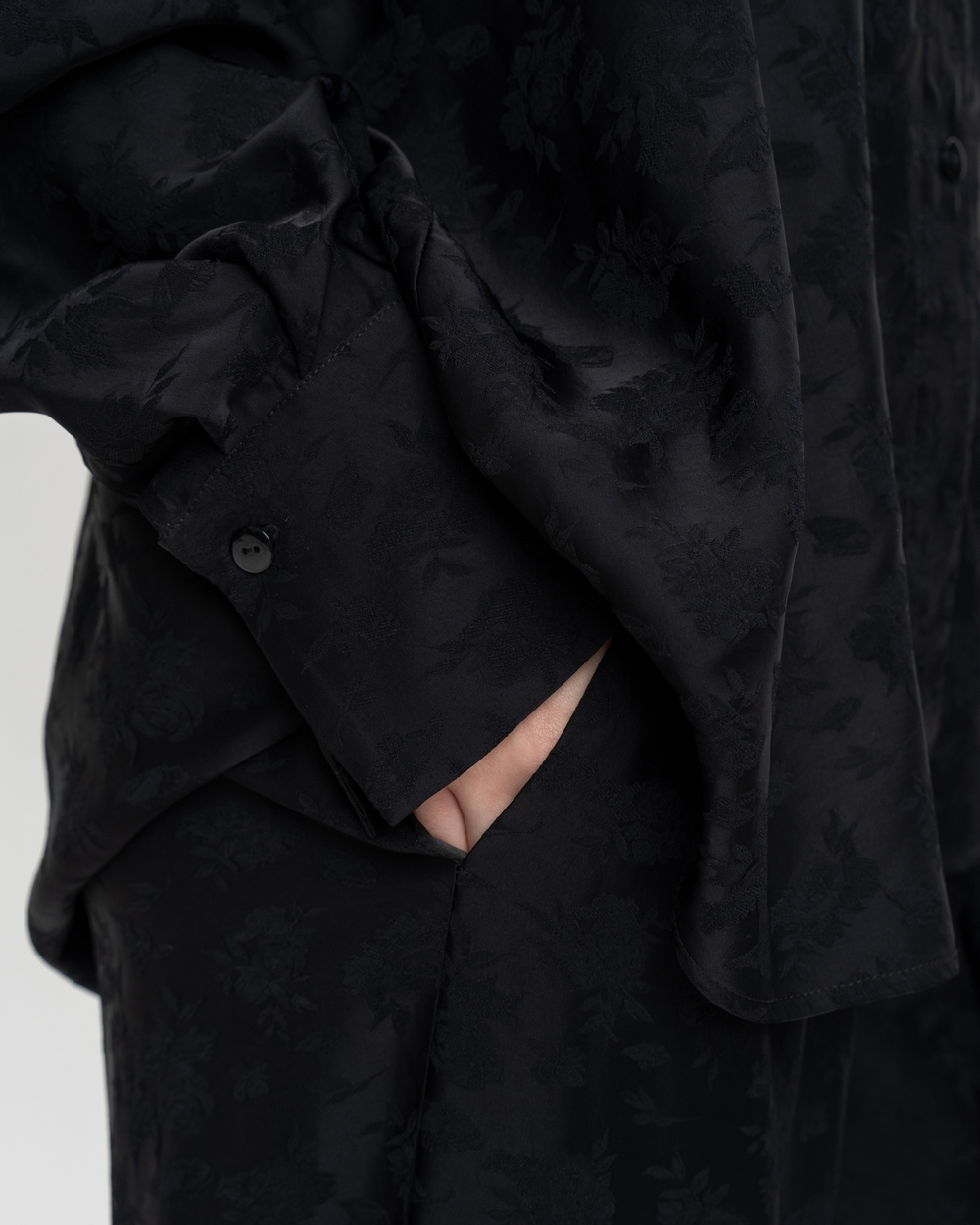 Блуза из вискозы с цветочным узором