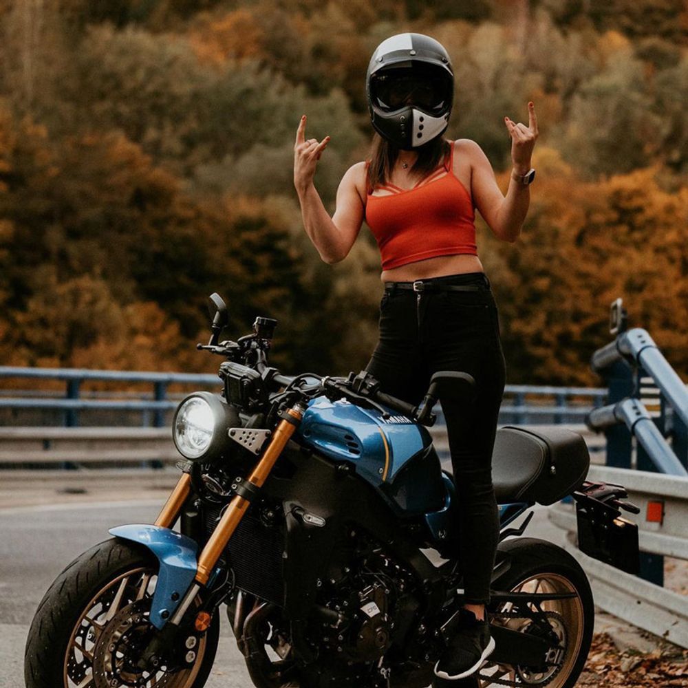 V60 Ofera MC2SF / Черно-синий