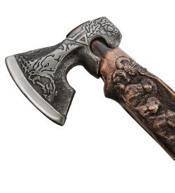 TP-27 Топор большой с объемной резьбой «Хозяин леса»