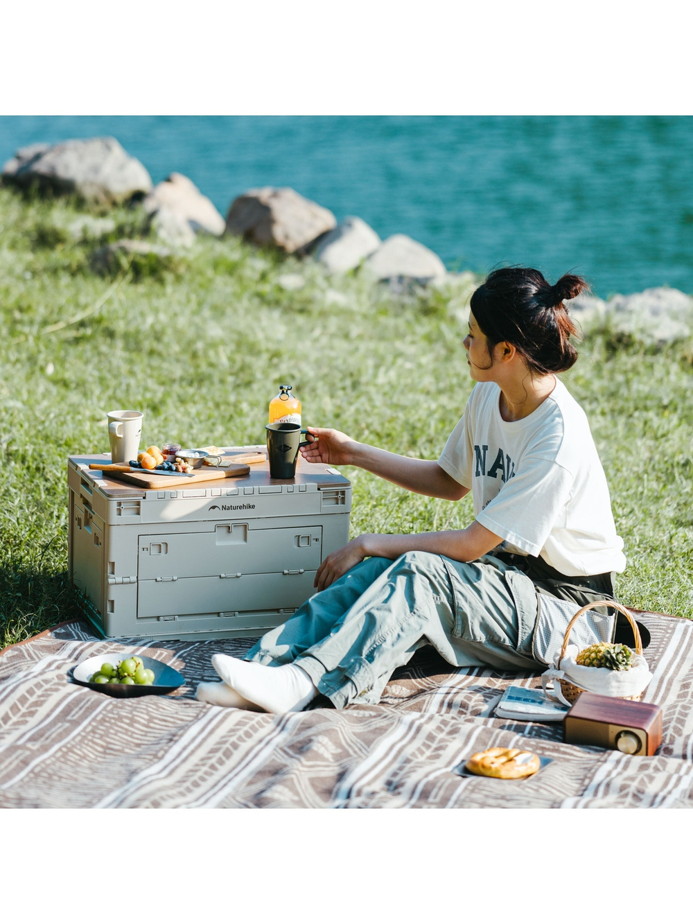 Ящик туристический Naturehike 52 л, трансформер, со столешницей, бежевый