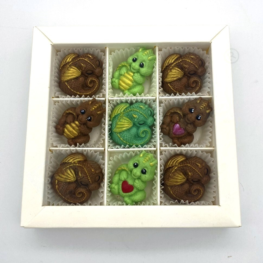 Пластиковая форма для шоколада Дракон с пузиком 45 мм (4 ячейки)