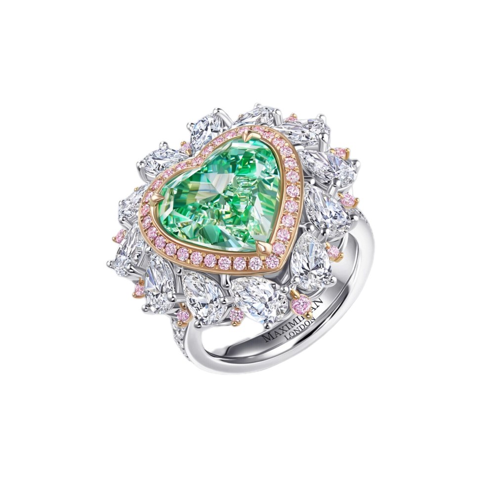 Кольцо с бриллиантом и фантазийным желто-зеленым бриллиантом в форме сердца