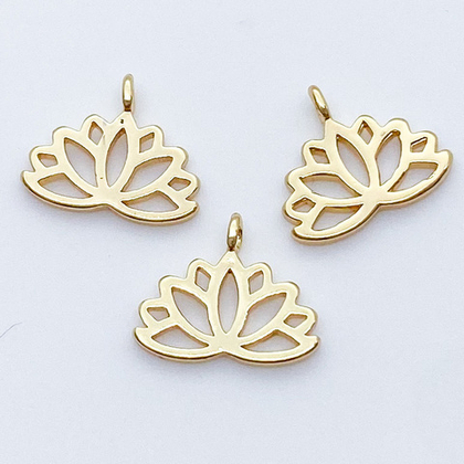 Подвеска Лотос, позолота, размер 10*12 мм, цена за 1 шт