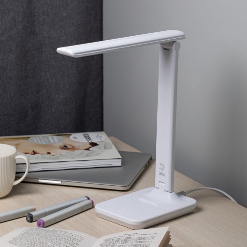 Настольный светильник ЭРА NLED-500-10W-W светодиодный белый