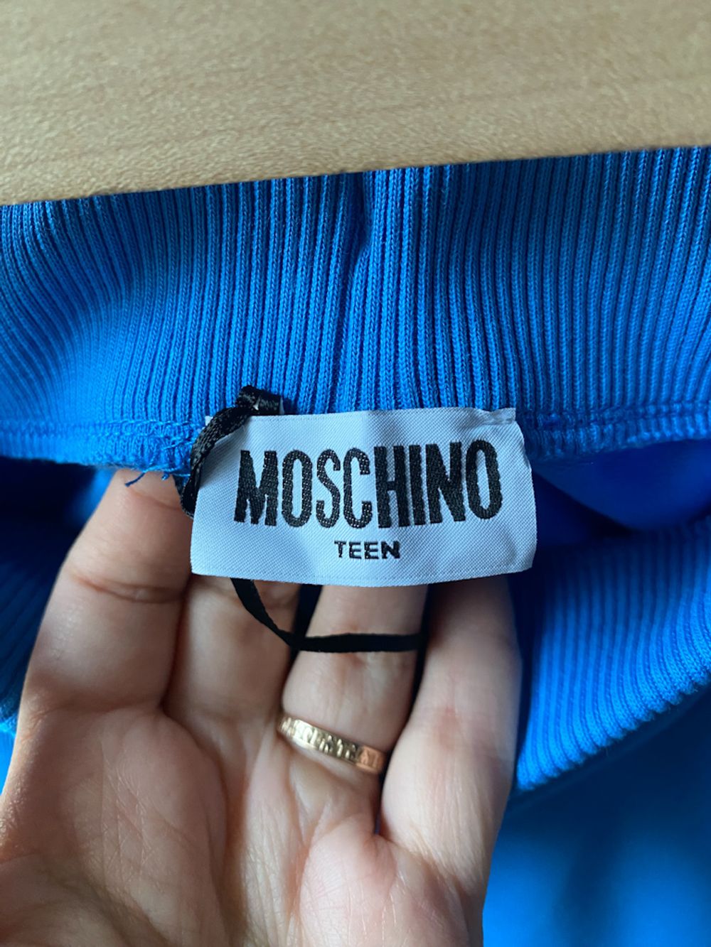 Новые хлопковые брюки Moschino, 140