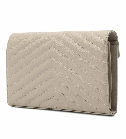 Сумка Saint Laurent Monogram Envelope бежевый