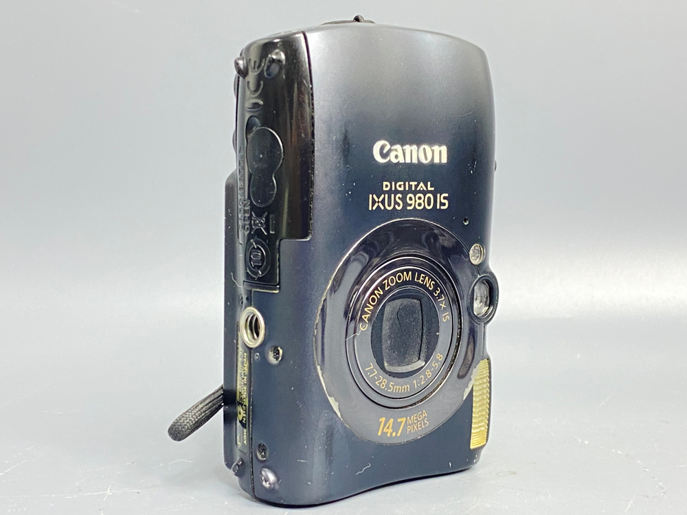 Canon Ixus 980 IS