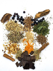 Набор настойки "Егерь" 0.5 л. в бутылке