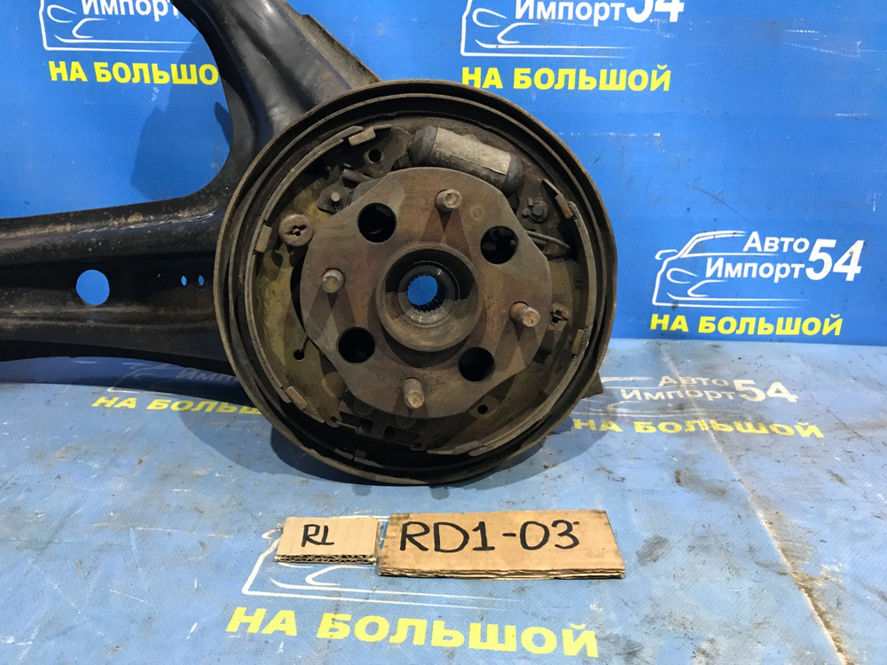 Ступица задняя левая Honda CRV 1997