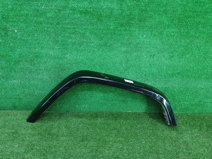 Расширитель передний правый Mercedes G W463 (2018-н.в.) AMG