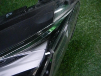 Фара левая Toyota Rav 4 CA40 (2015-2019) LED