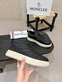 Кроссовки Moncler