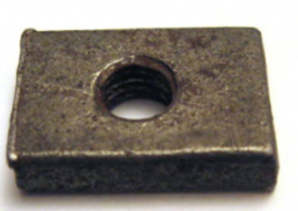 Гайка  8х1.25 крепления сидения (пластина) (уп25/50шт)