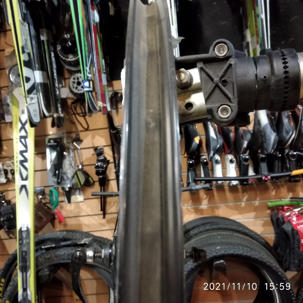 Переднее колесо 26 под V brake