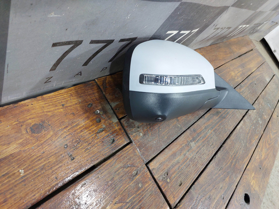 Зеркало правое 8 pin (контактов) Chery Tiggo 8 Pro 21-нв Б/У Оригинал 57800000495A