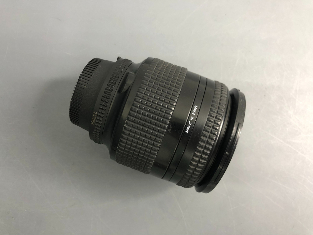 Nikon 28-200mm 3.5-5.6D AF Nikkor