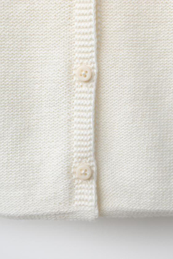 ZARA СВИТЕР С НАШИВКАМИ «КРОЛИКИ», ЭКРЮ