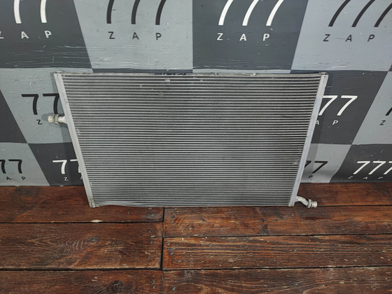 Радиатор дополнительный MB C-Class (W205) 14-23 Б/У Оригинал A0995002003