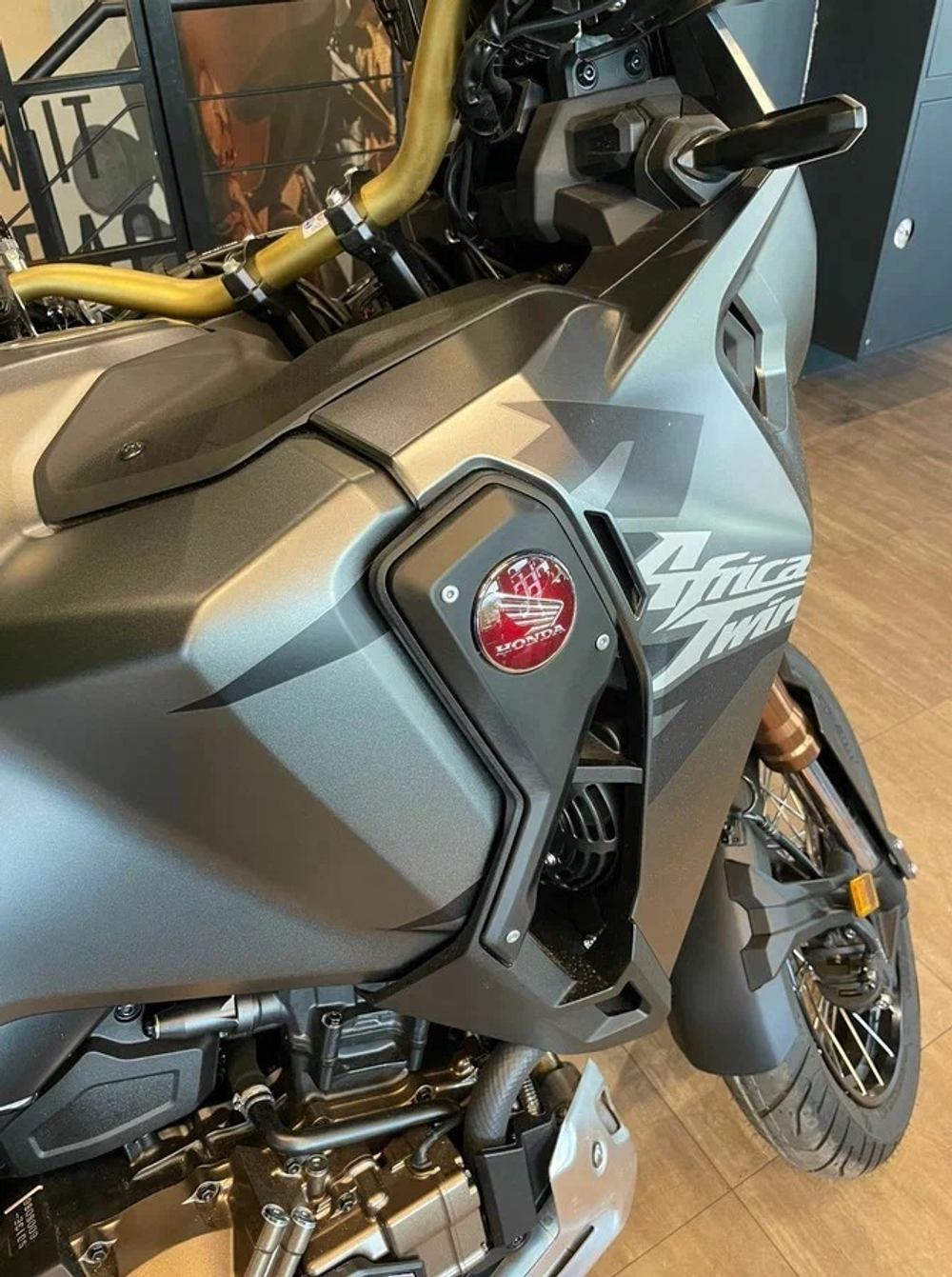 Honda CRF 1100L Africa Twin, МКПП 2025