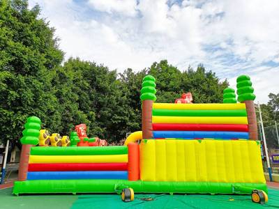 Коммерческий надувной батут «Зоомир 3», 11*7*5 м.