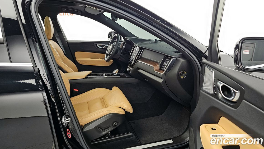 Volvo XC60 2 Generation B5 Inscription (04.2022)