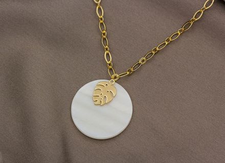 Пара перламутровых подвесок 25мм