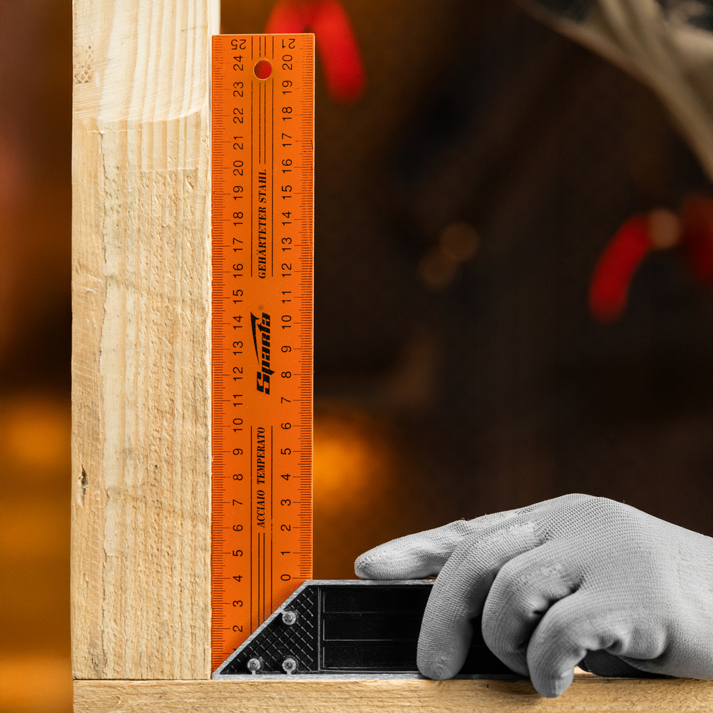 Угольник, 250 мм, металлический Sparta