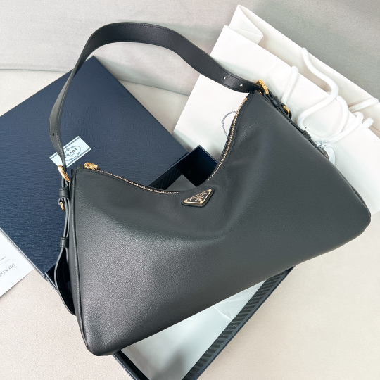 Prada Aimee Large 39 cm