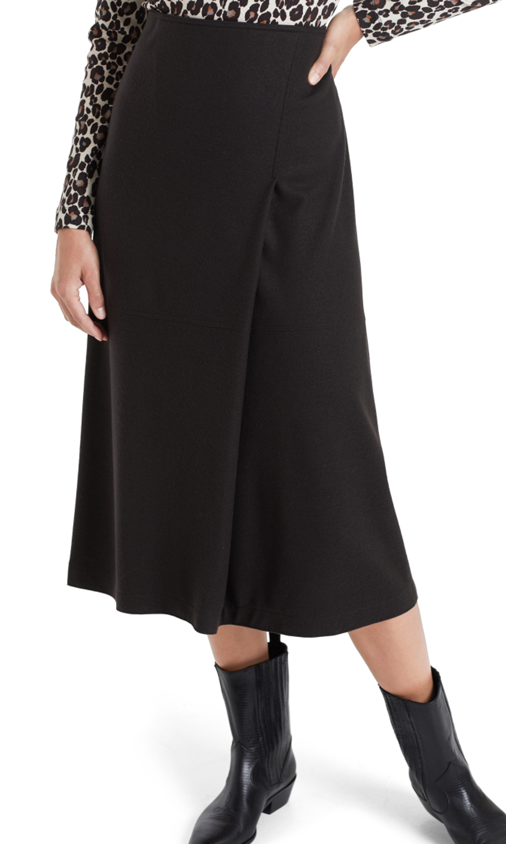 Marc-Cain-Co_HerbstWinter-2020_696_PC 71.30 J42_3