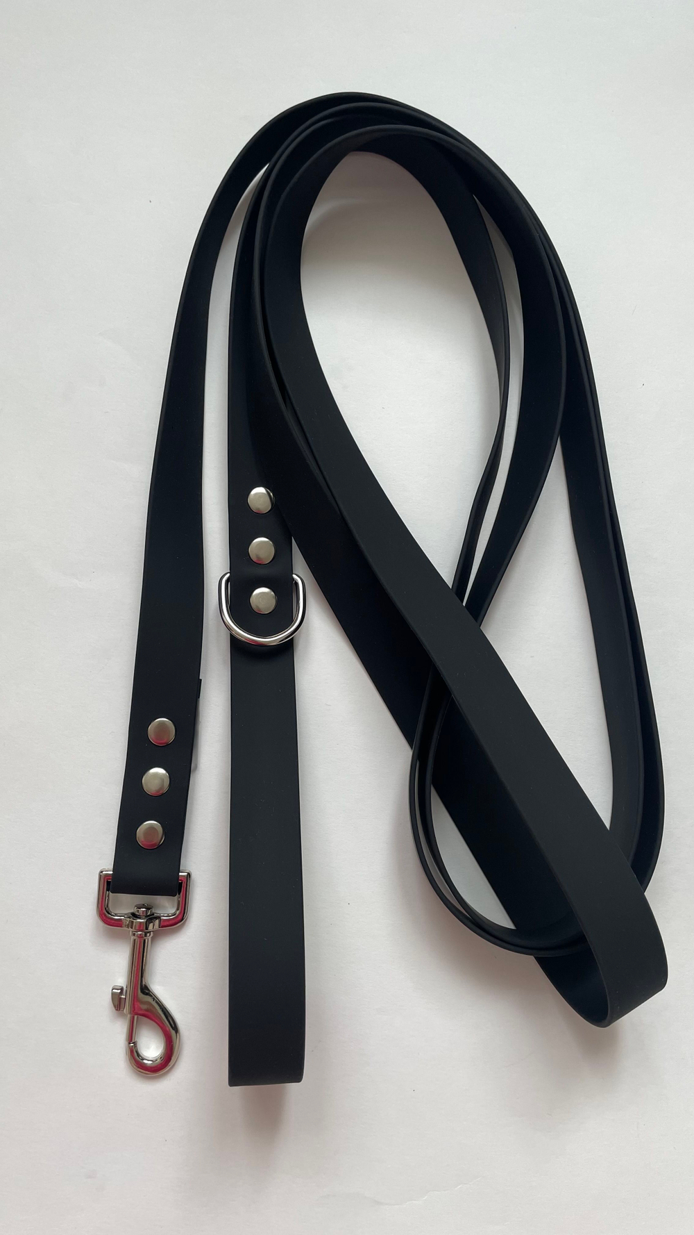 Поводок для собак Биотан, 25 мм, 7 м, черный