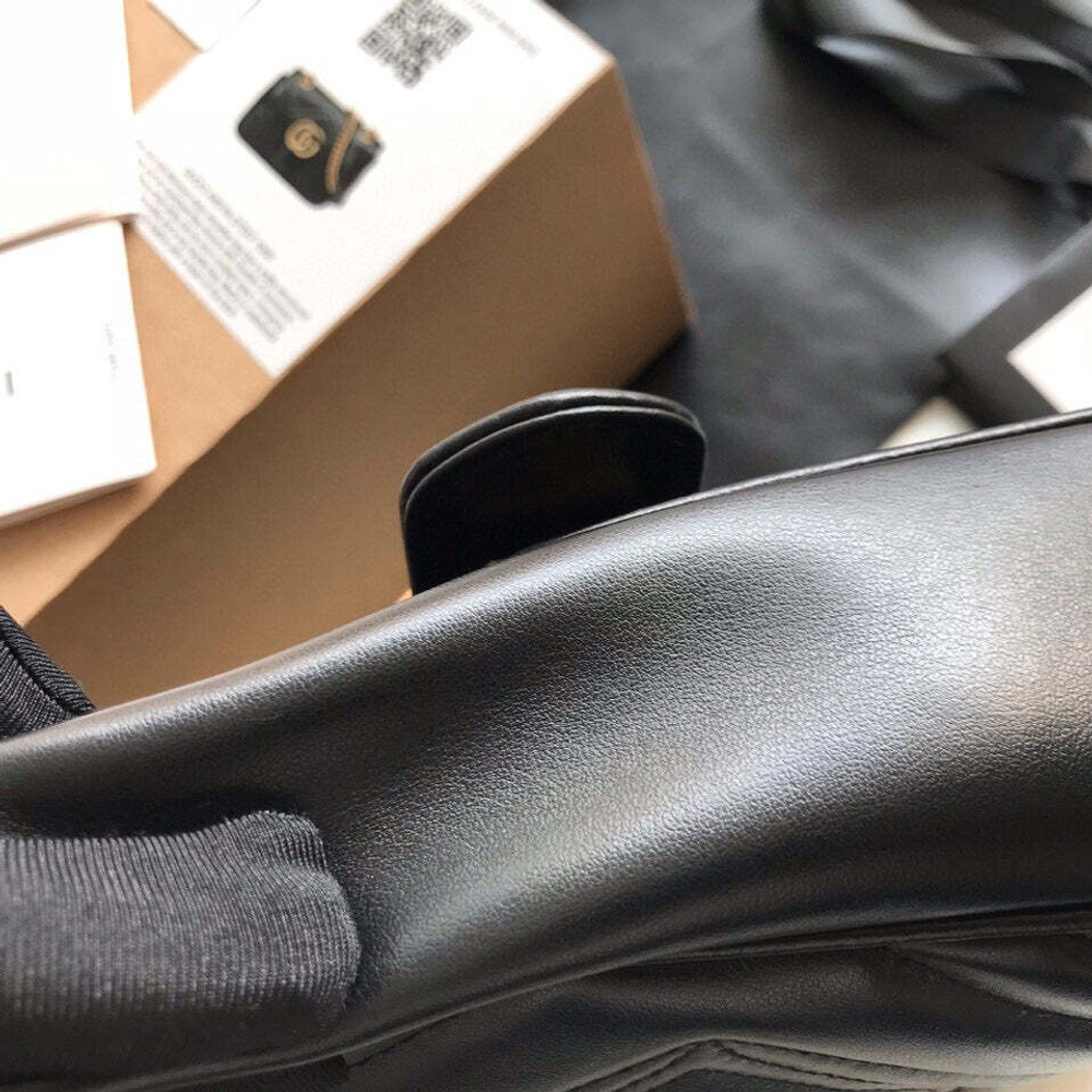 Gucci Marmont 22 cm