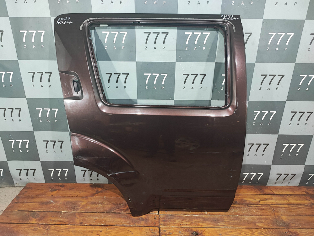 Дверь задняя правая Nissan Pathfinder 3 (R51) 04-14 Б/У Оригинал 82100EB330