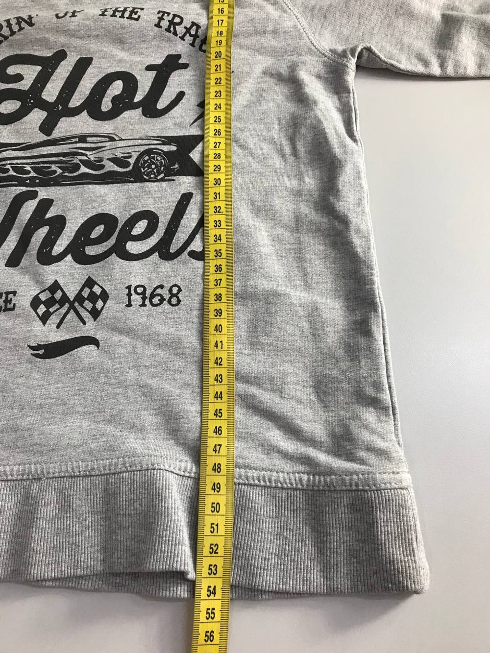 Толстовка Hotwheel удобная, на 10/11 лет