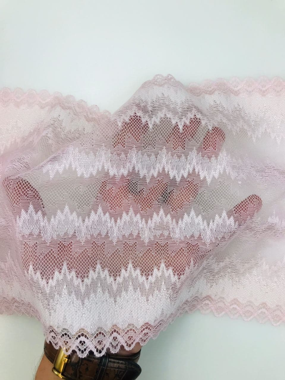 Кружево эластичное розовое 20,5 см