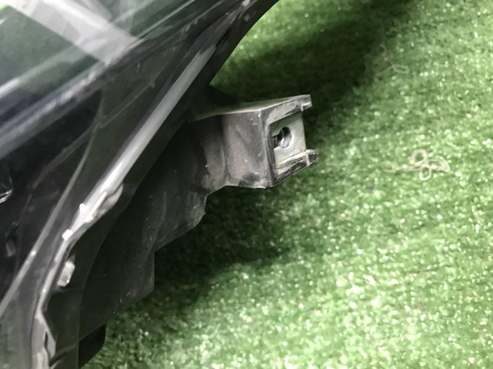 Фара левая Toyota Corolla E160 (2015-2019) галоген