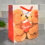 Пакет бумажный 26*32*13см с ручками "Мишки с сердцами" (микс)