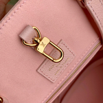Louis Vuitton OnTheGo MM