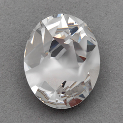 Swarovski 4921 Kaputt Oval, Crystal F