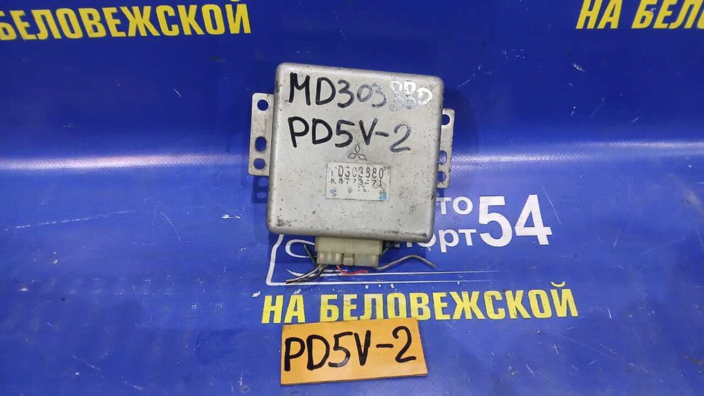 Компьютер двигателя MITSUBISHI DELICA 1998