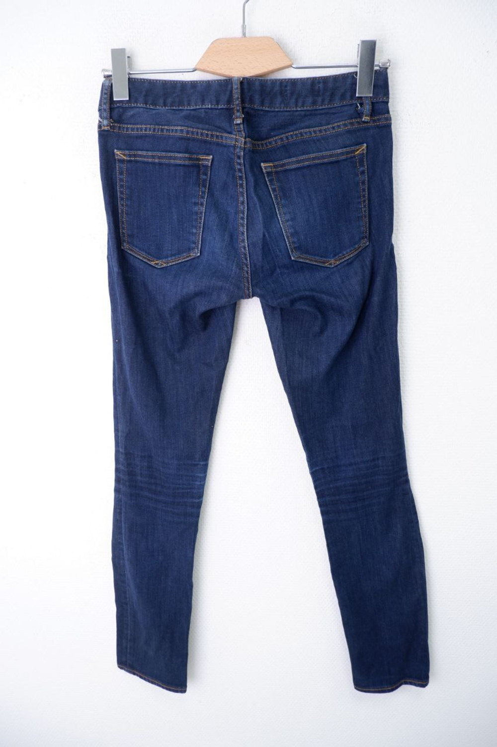 Джинсы узкие 44 размер