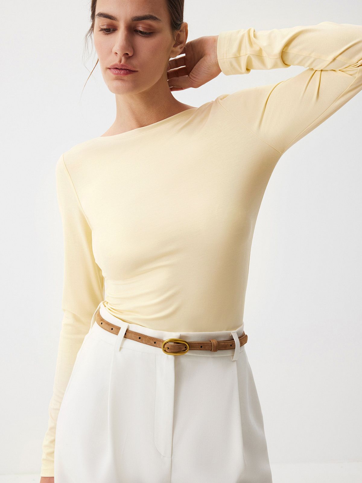 Лонгслив с вырезом на спине Little Accent