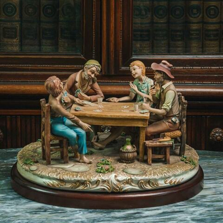 Скульптурная композиция «Игроки в карты»