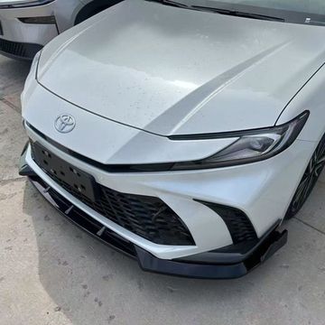 Сплиттер переднего бампера Toyota Camry 80 2023-2026 чёрный глянец