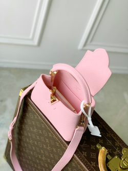 Louis Vuitton Capucines Mini